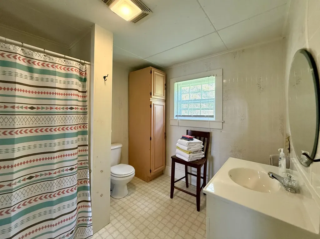 5 Snyder Road Eastport ME 04631