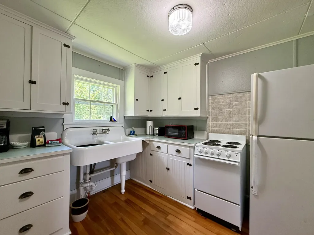 5 Snyder Road Eastport ME 04631