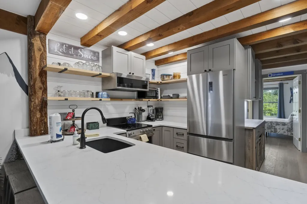 7 Cherry Lane Bethel ME 04217