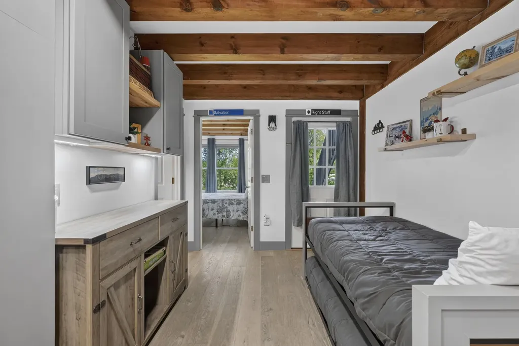 7 Cherry Lane Bethel ME 04217