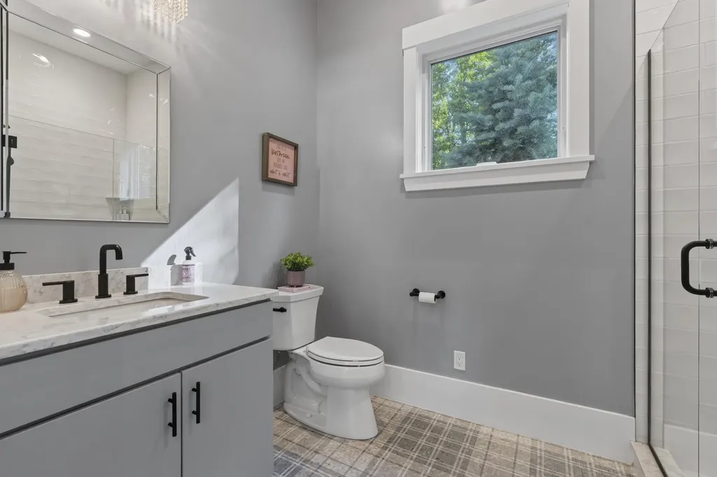 1007 Branch Road Wells ME 04090