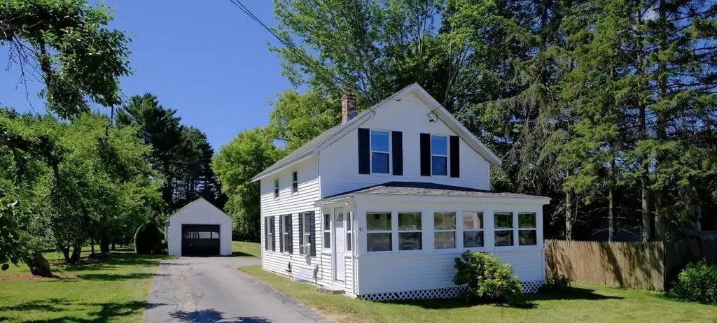 41 Tandberg Trail Windham ME 04062