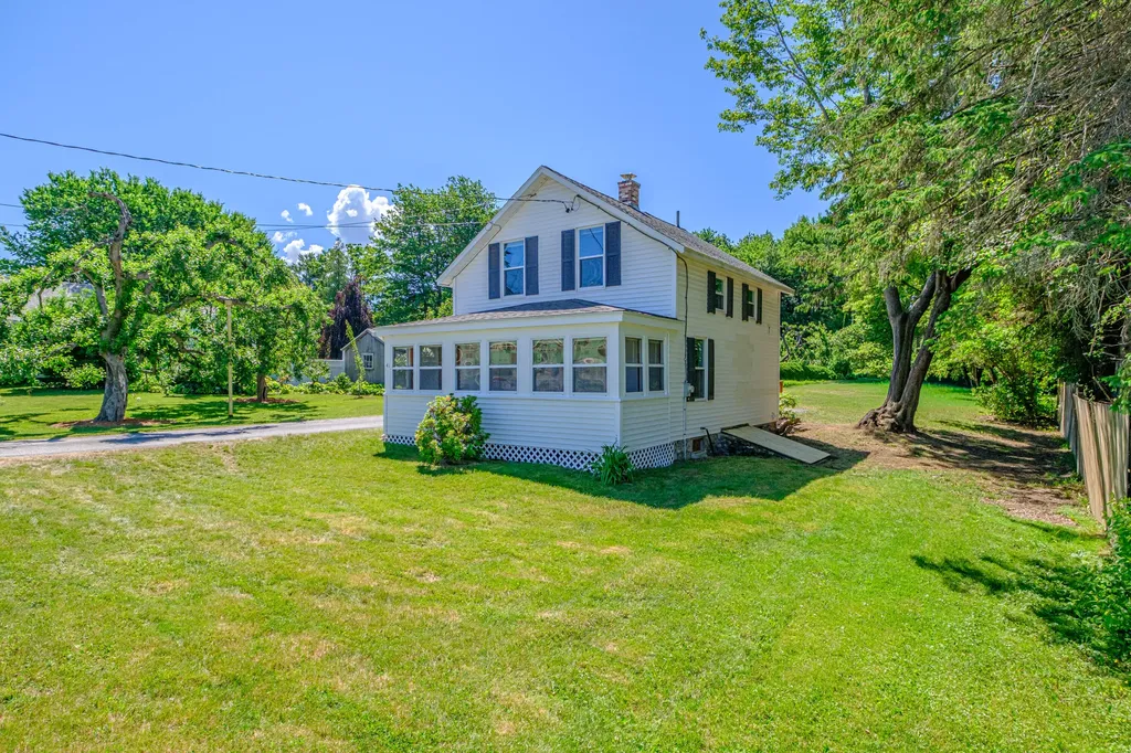 41 Tandberg Trail Windham ME 04062