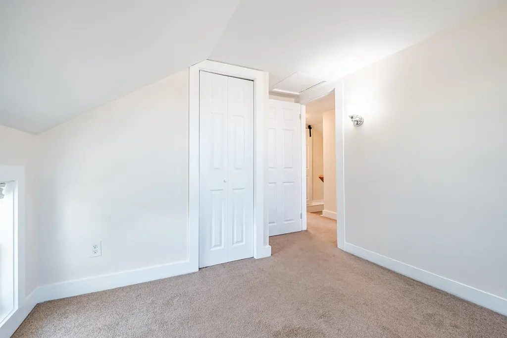 41 Tandberg Trail Windham ME 04062