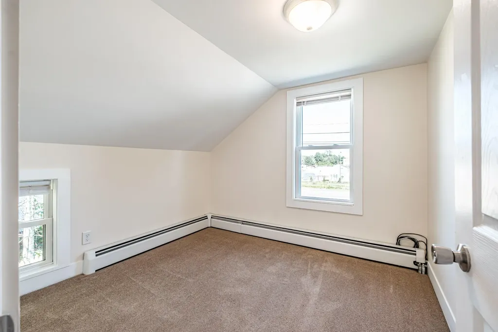 41 Tandberg Trail Windham ME 04062