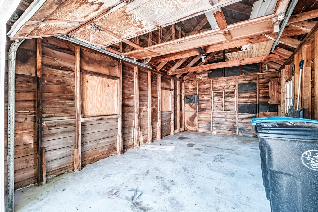 41 Tandberg Trail Windham ME 04062