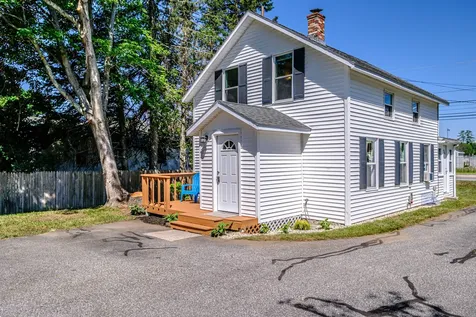 41 Tandberg Trail Windham ME 04062