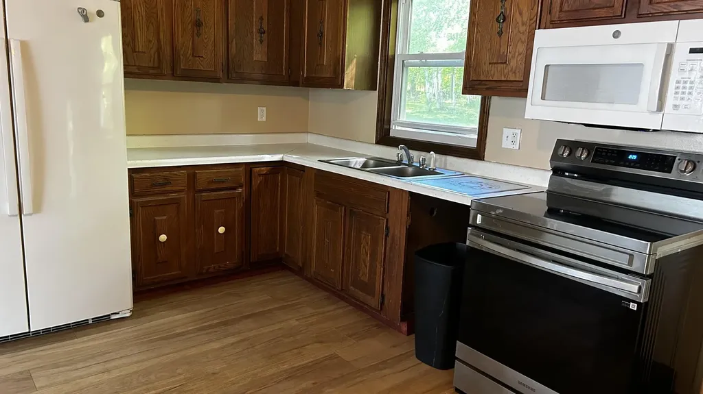 28 Denise Avenue Oakland ME 04963