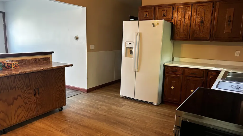 28 Denise Avenue Oakland ME 04963