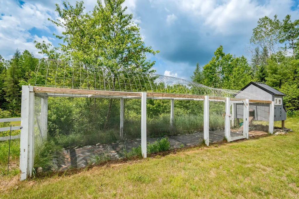 154 Merrills Mills Road Dover-foxcroft ME 04426
