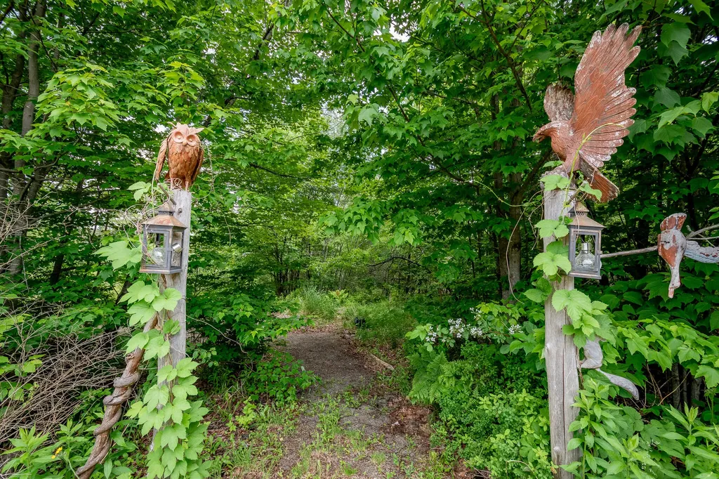 154 Merrills Mills Road Dover-foxcroft ME 04426