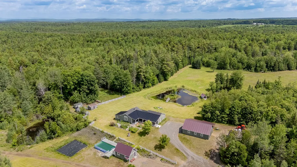 154 Merrills Mills Road Dover-foxcroft ME 04426