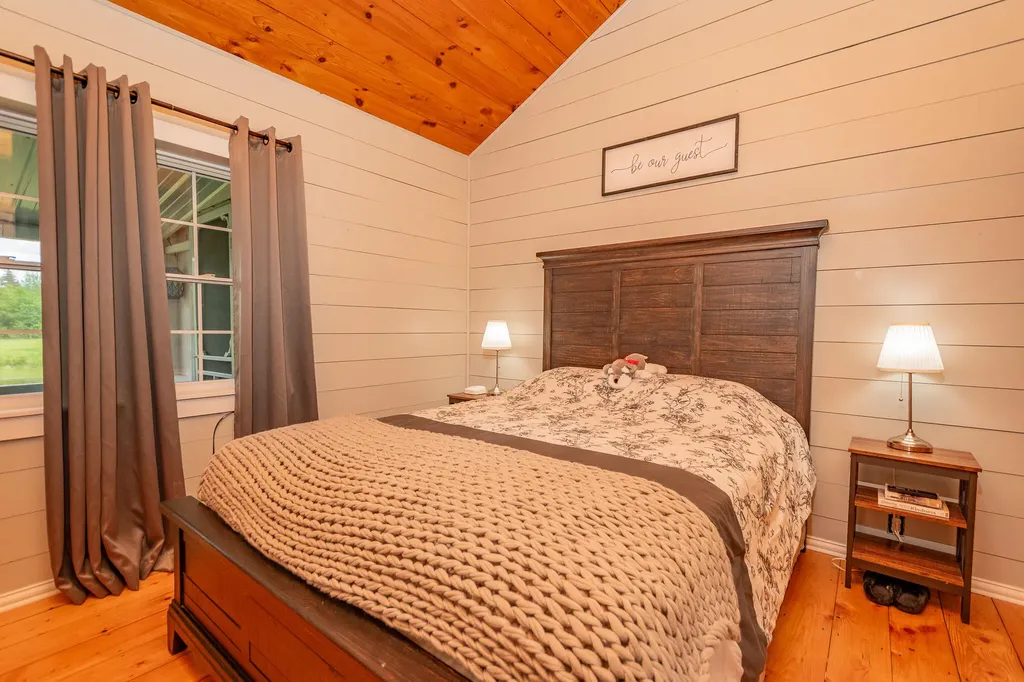 154 Merrills Mills Road Dover-foxcroft ME 04426