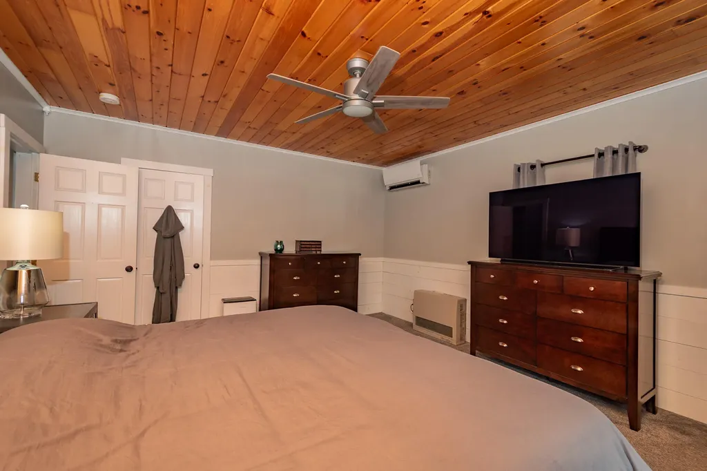 154 Merrills Mills Road Dover-foxcroft ME 04426