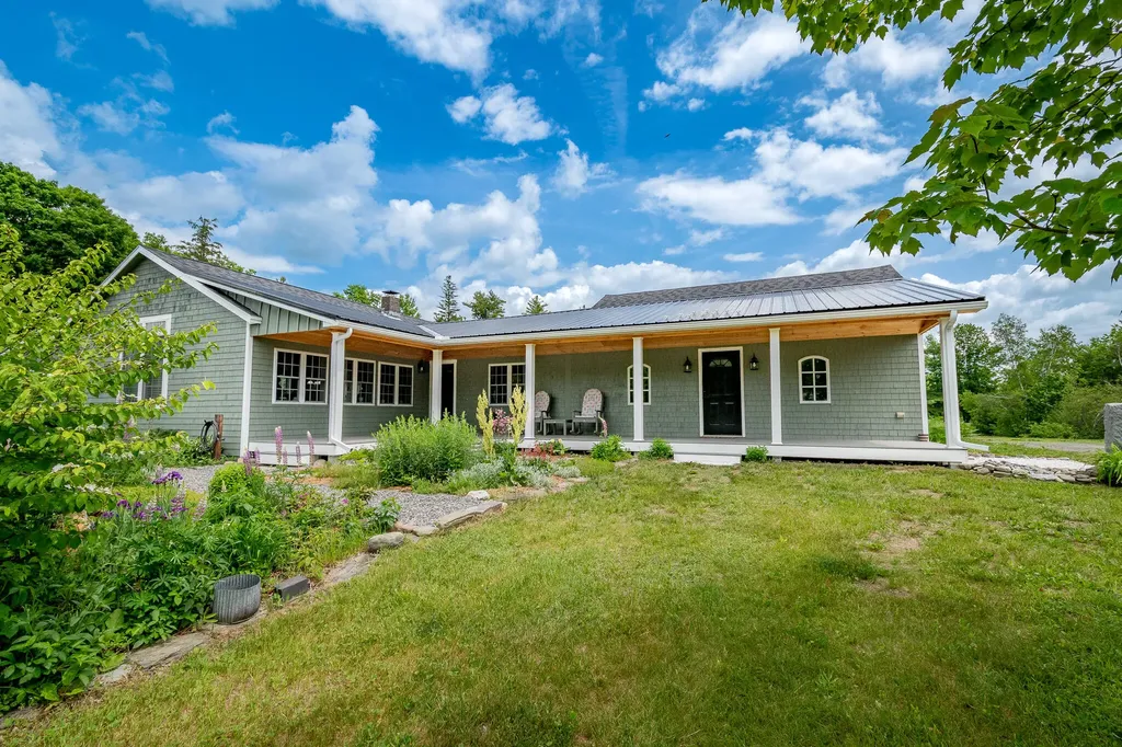 154 Merrills Mills Road Dover-foxcroft ME 04426