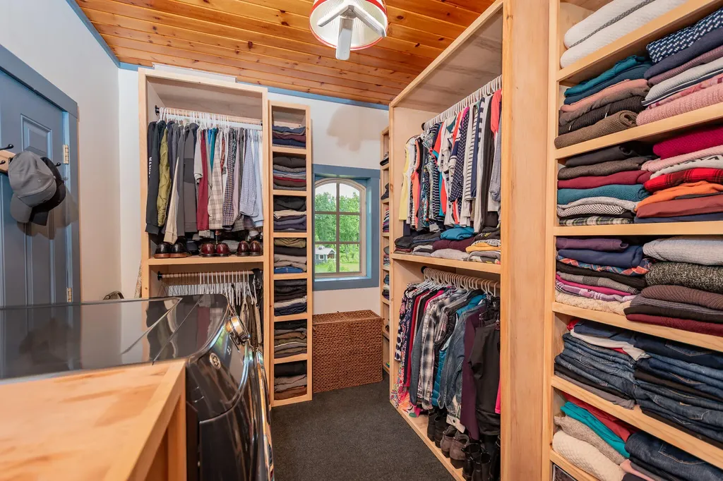 154 Merrills Mills Road Dover-foxcroft ME 04426