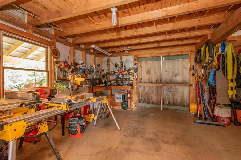 154 Merrills Mills Road Dover-foxcroft ME 04426