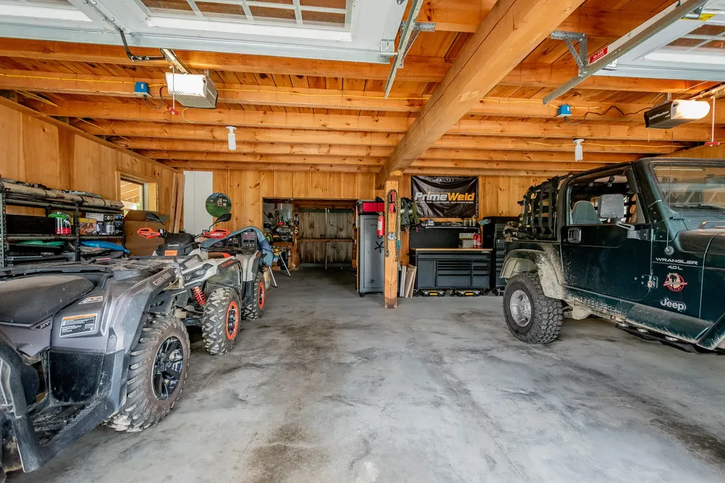 154 Merrills Mills Road Dover-foxcroft ME 04426