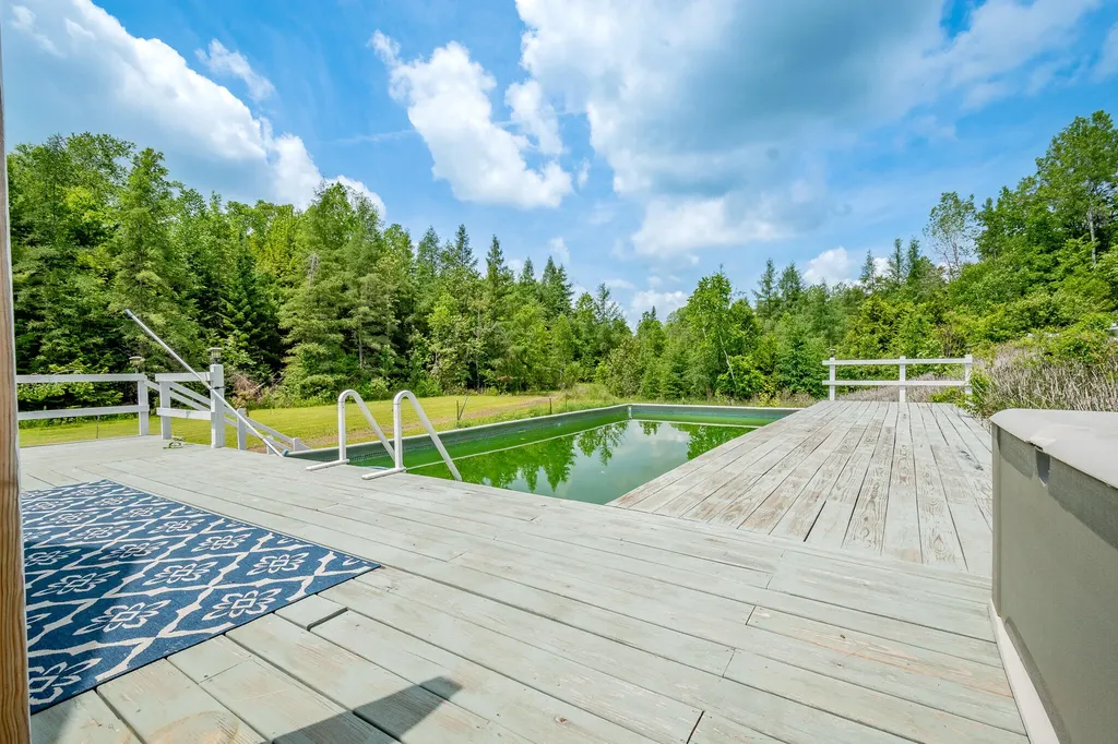 154 Merrills Mills Road Dover-foxcroft ME 04426