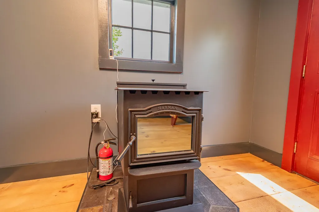 154 Merrills Mills Road Dover-foxcroft ME 04426