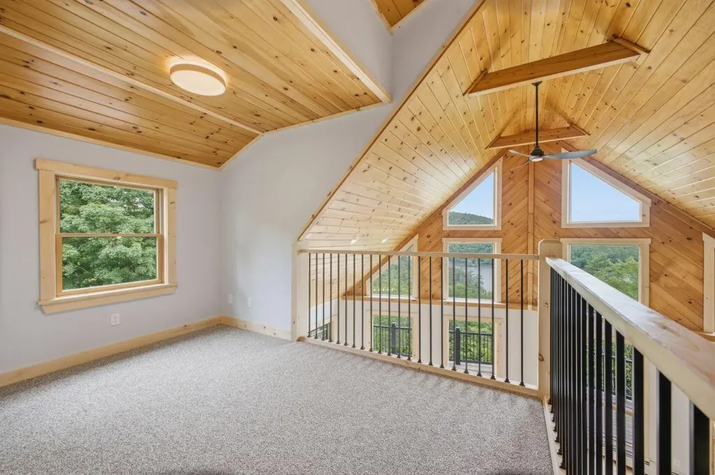 142 West Summit Road Woodstock ME 04219