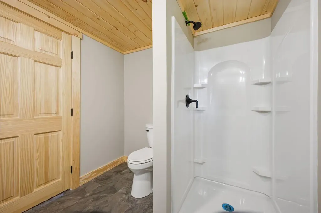 142 West Summit Road Woodstock ME 04219