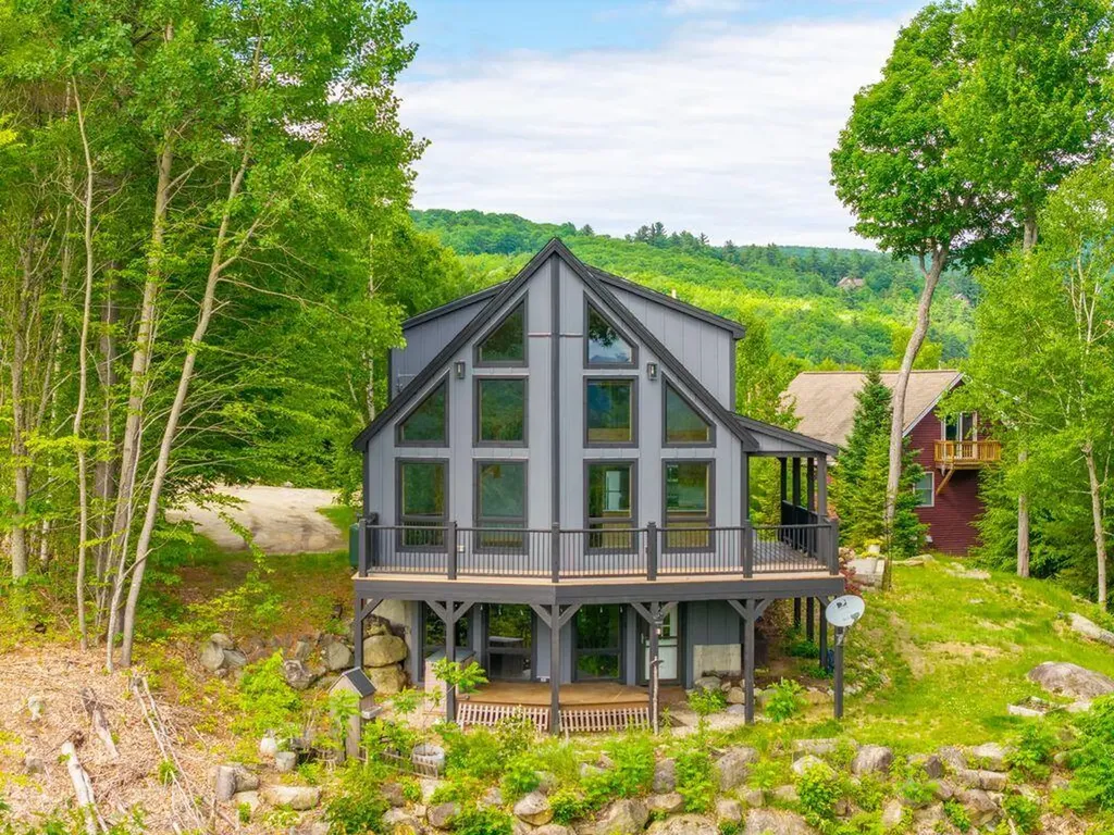 142 West Summit Road Woodstock ME 04219