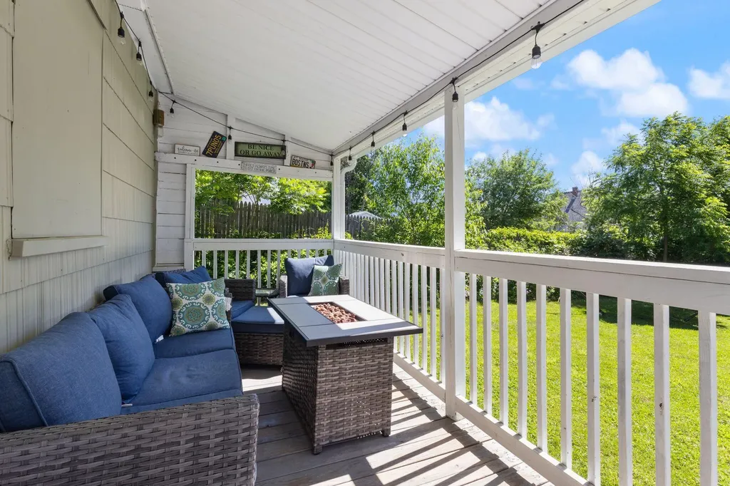 31 Dill Street Lewiston ME 04240