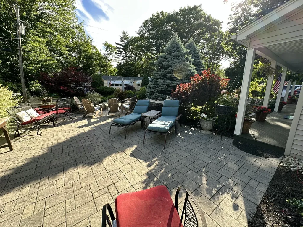 10 Highland Avenue Ogunquit ME 03907