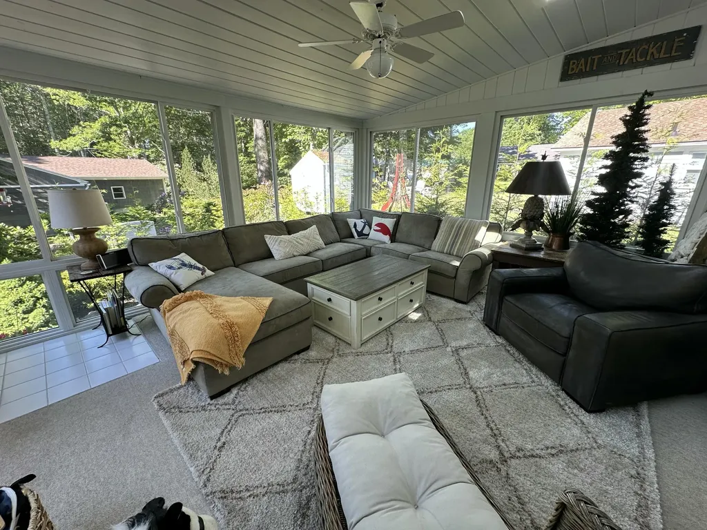 10 Highland Avenue Ogunquit ME 03907