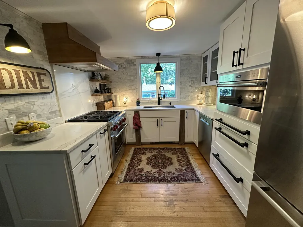 10 Highland Avenue Ogunquit ME 03907