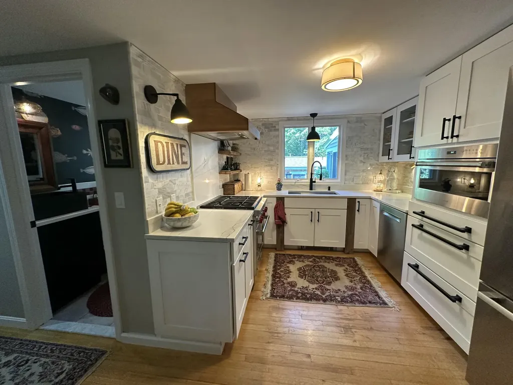 10 Highland Avenue Ogunquit ME 03907
