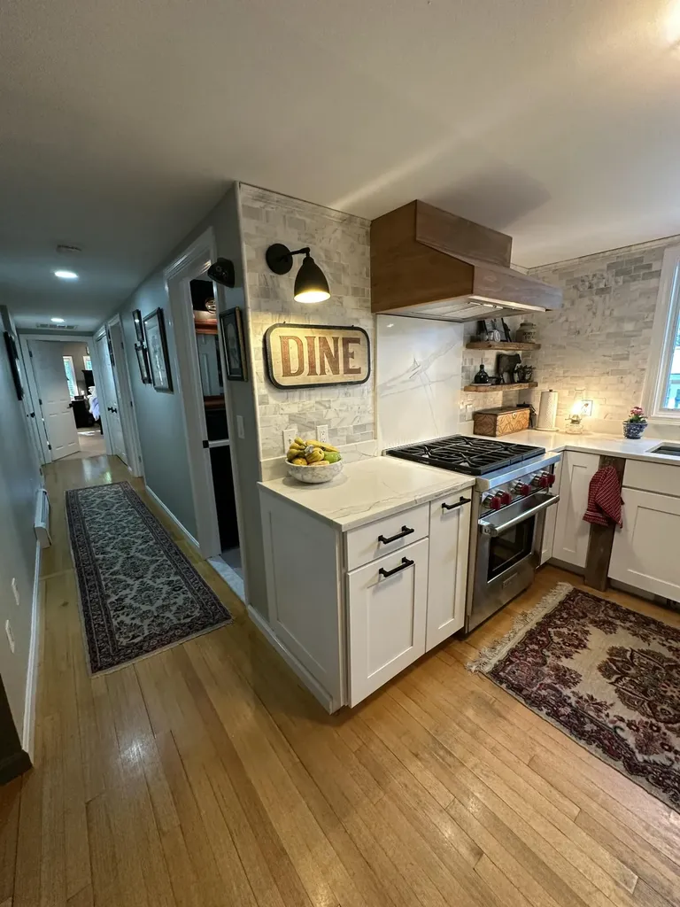 10 Highland Avenue Ogunquit ME 03907