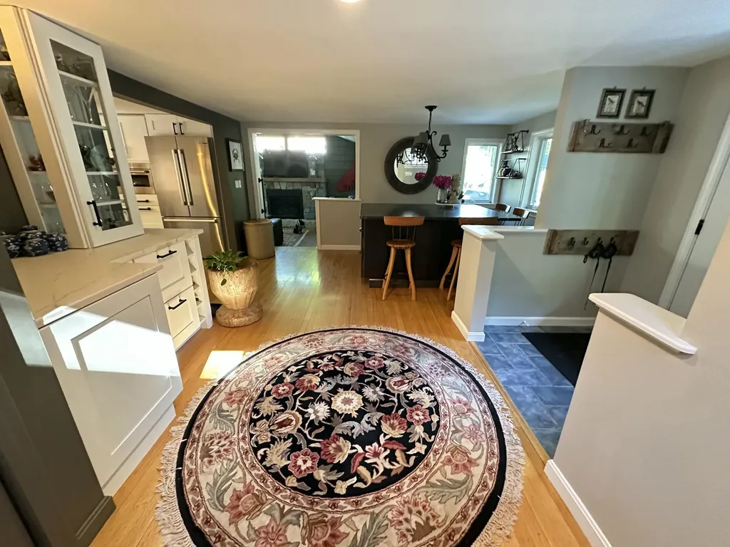 10 Highland Avenue Ogunquit ME 03907
