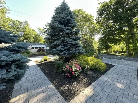 10 Highland Avenue Ogunquit ME 03907
