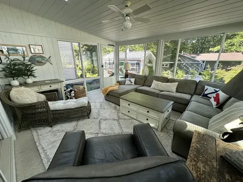 10 Highland Avenue Ogunquit ME 03907