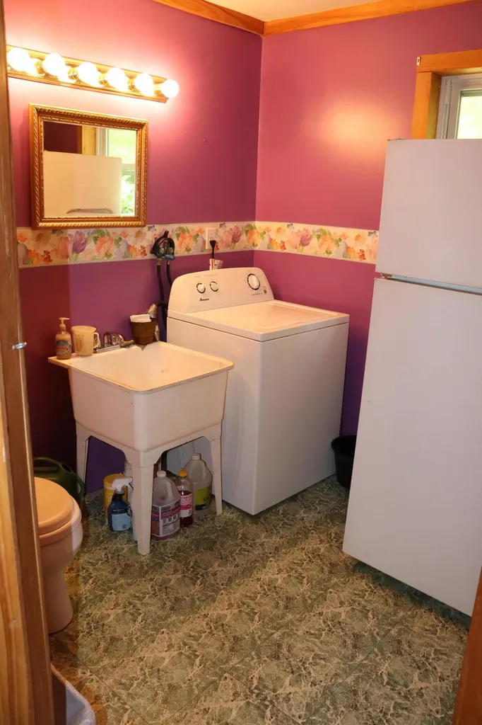 385 Water Street Guilford ME 04443