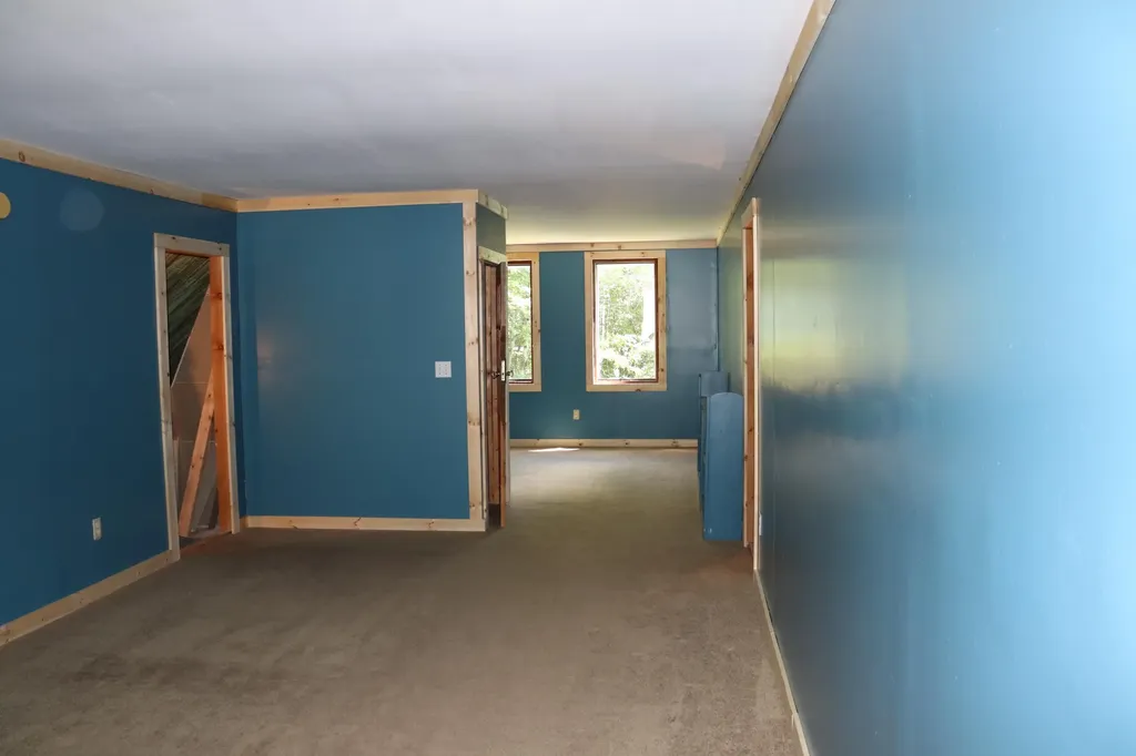 385 Water Street Guilford ME 04443