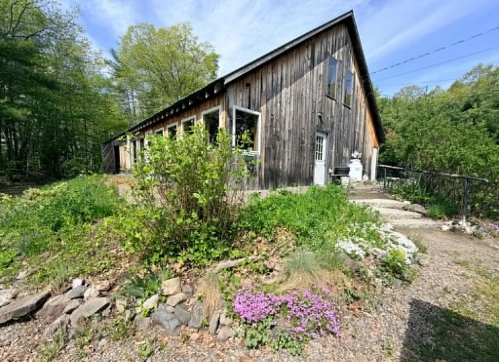 385 Water Street Guilford ME 04443