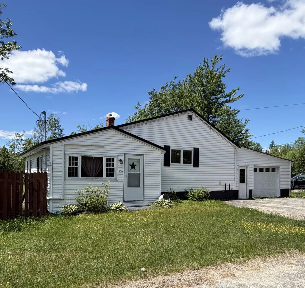 336 Bates Street Millinocket ME 04462