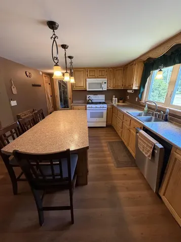 336 Bates Street Millinocket ME 04462