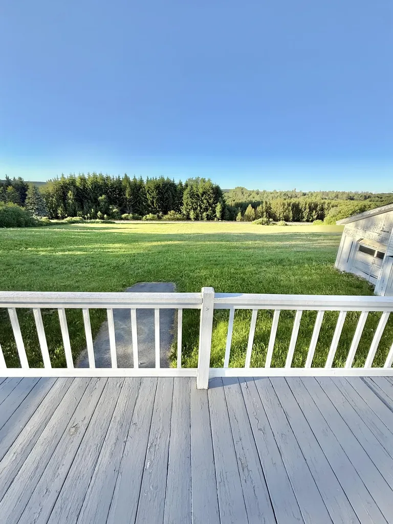 982 Main Street Grand Isle ME 04746