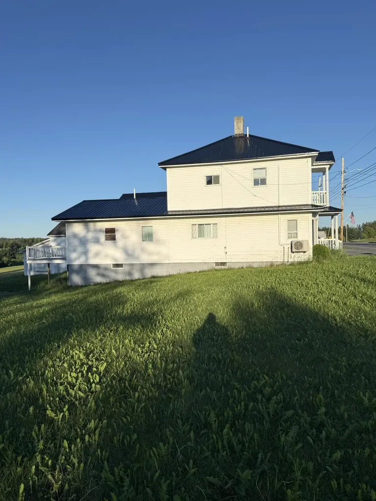 982 Main Street Grand Isle ME 04746