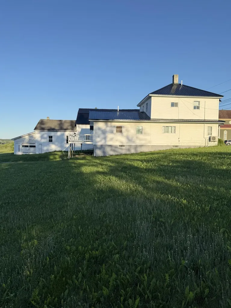 982 Main Street Grand Isle ME 04746