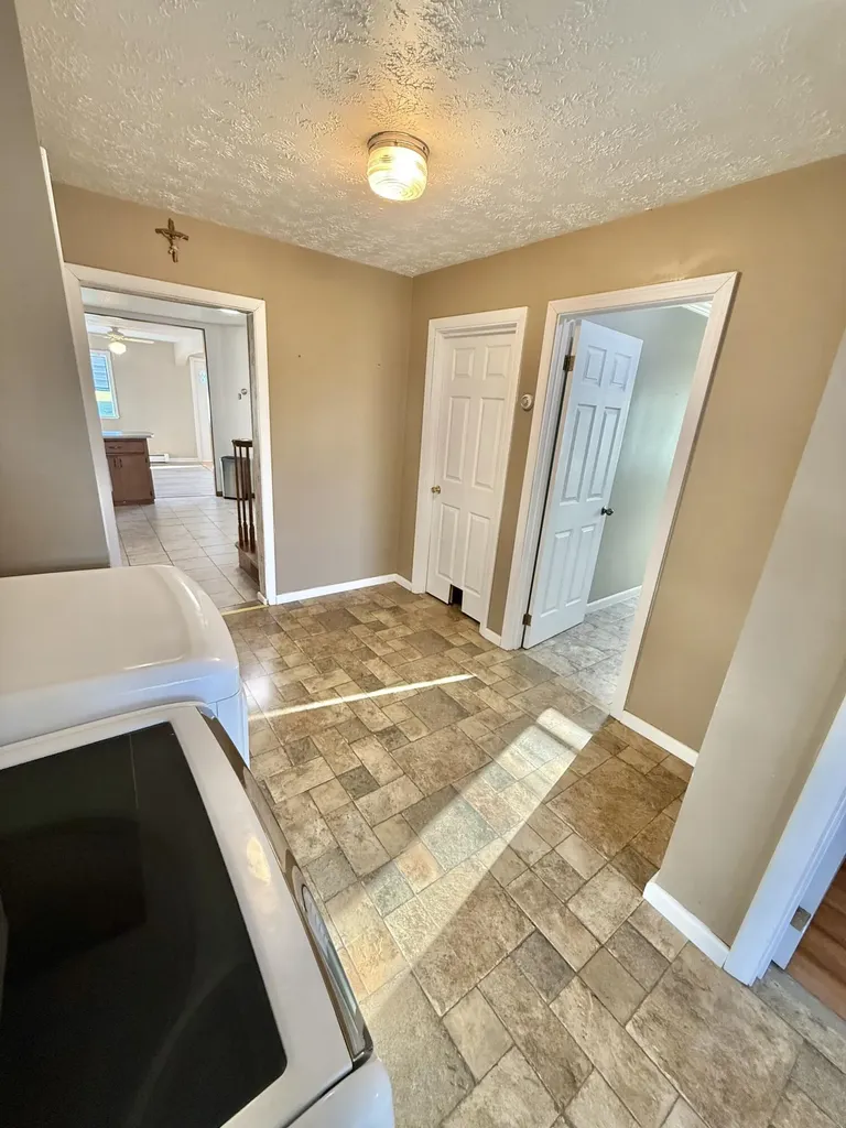 982 Main Street Grand Isle ME 04746