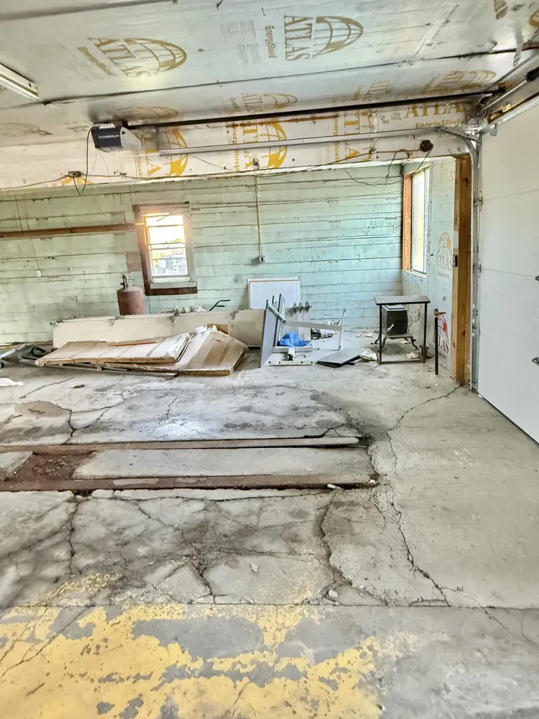 982 Main Street Grand Isle ME 04746