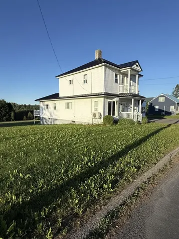 982 Main Street Grand Isle ME 04746