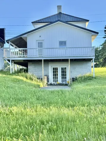 982 Main Street Grand Isle ME 04746