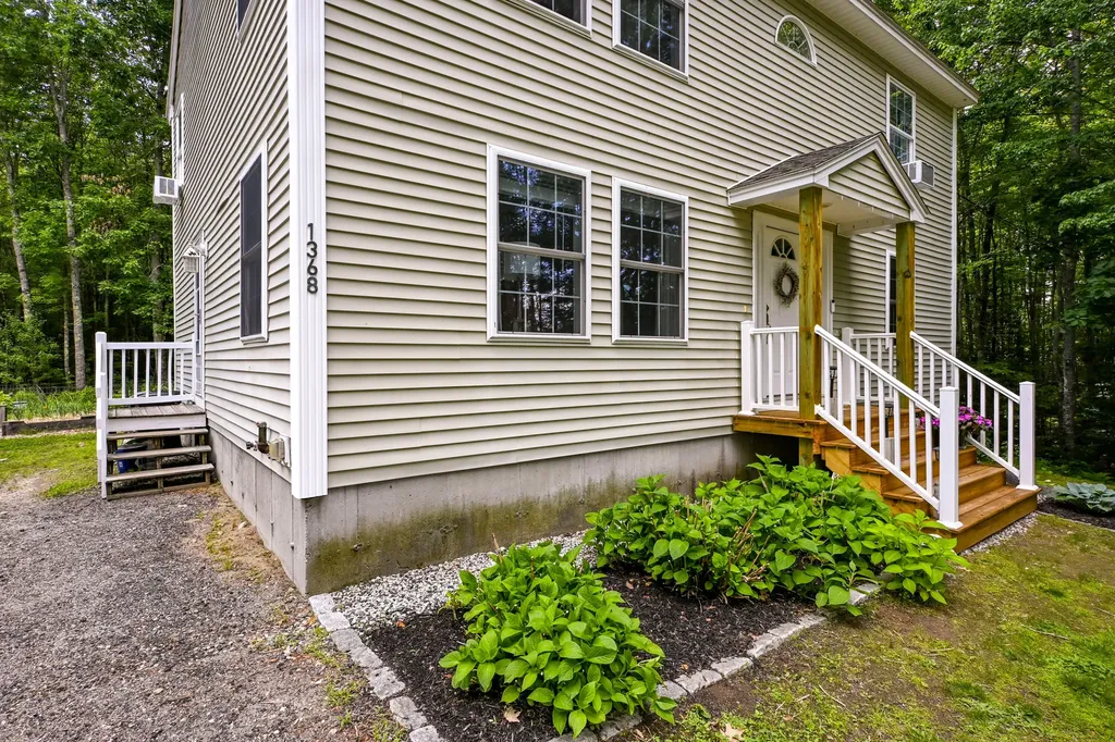 1368 Sokokis Trail Waterboro ME 04061