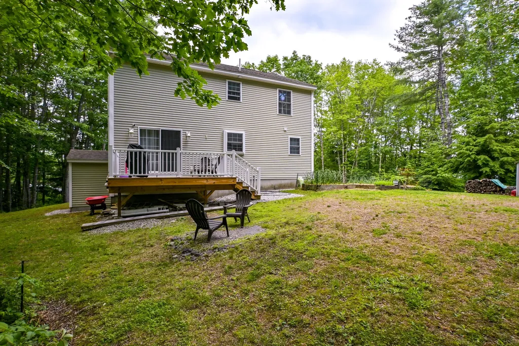 1368 Sokokis Trail Waterboro ME 04061